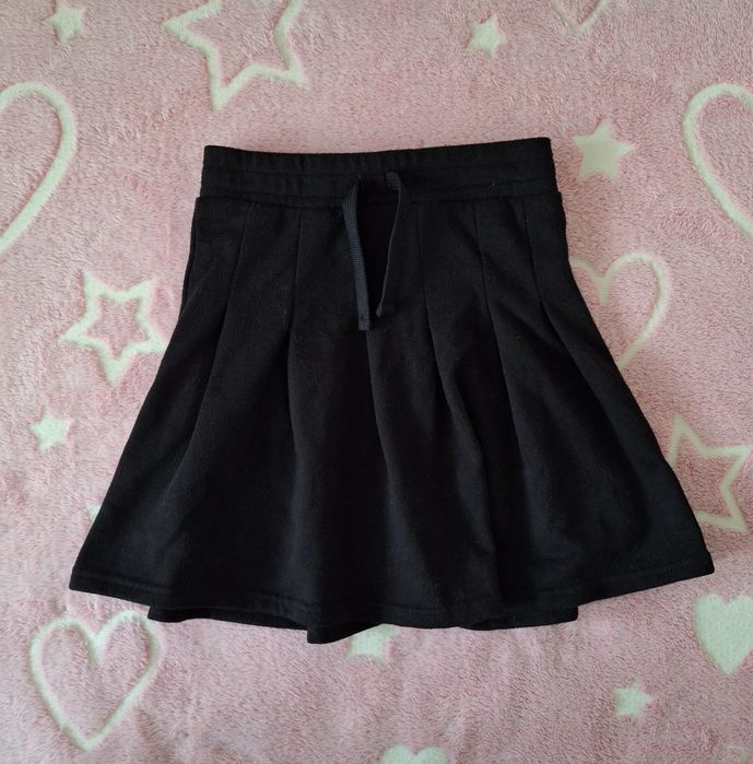 Primark czarna spodniczka r. 134/140