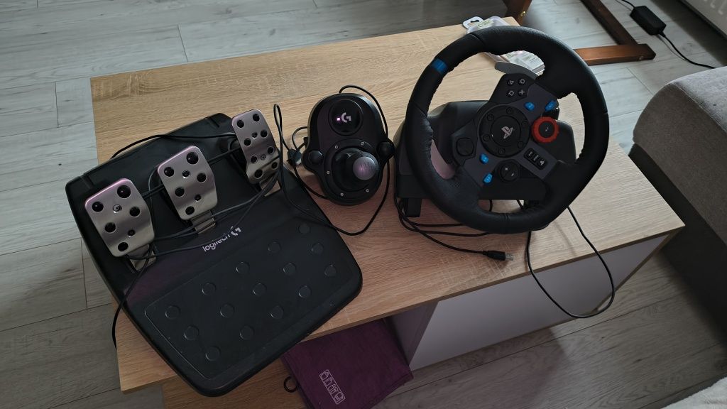 Kierownica G29 + Shifter (drążek) zmiany biegów