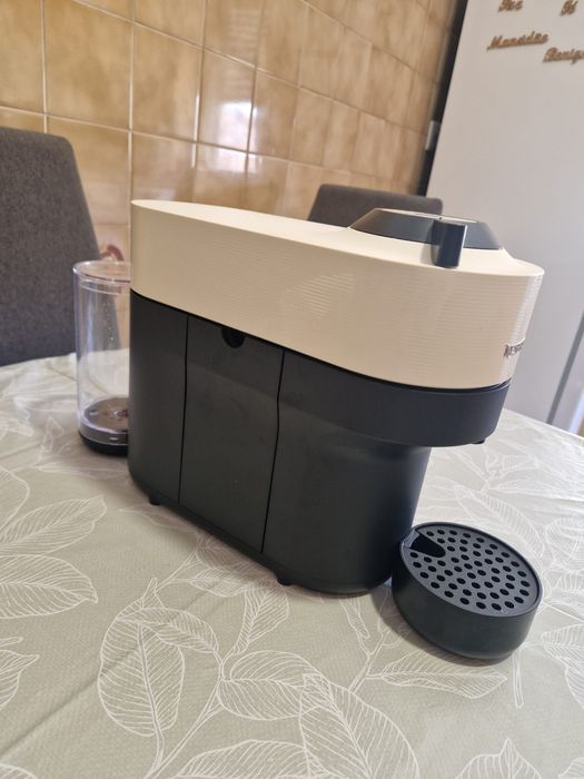 Máquina de Café Nespresso