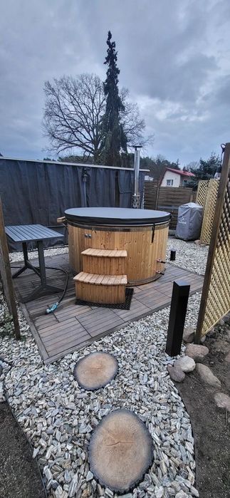 Balia ogrodowa - hottube - jackuzzi - beczka