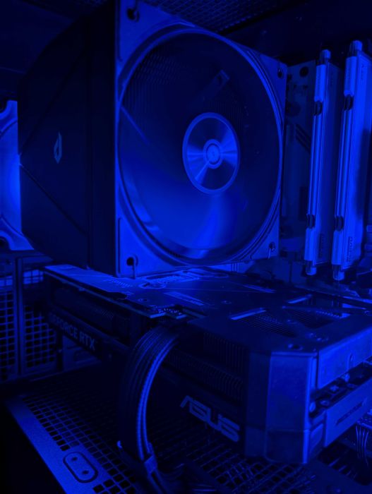 NOVO- Ryzen 7700/5070 Asus Prime/32GB Klev/1TB P41 Platinum/850WATX3.0