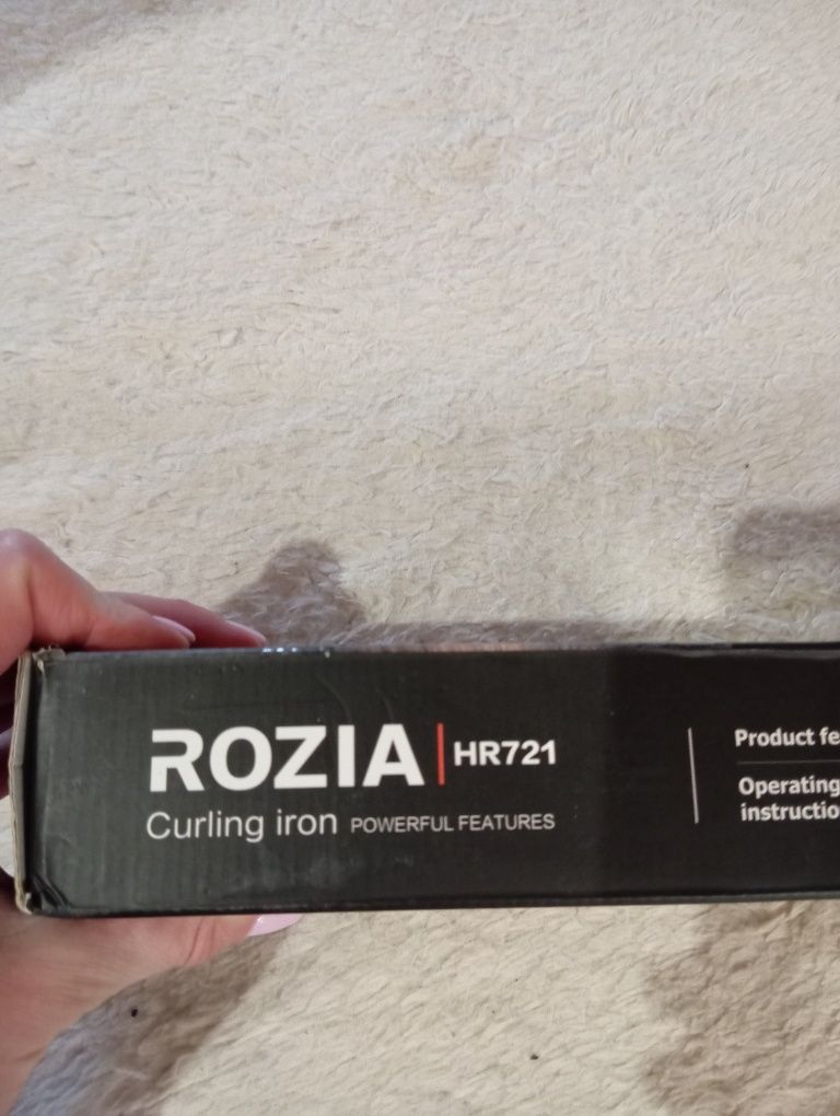 Плойка Rozia hr 721