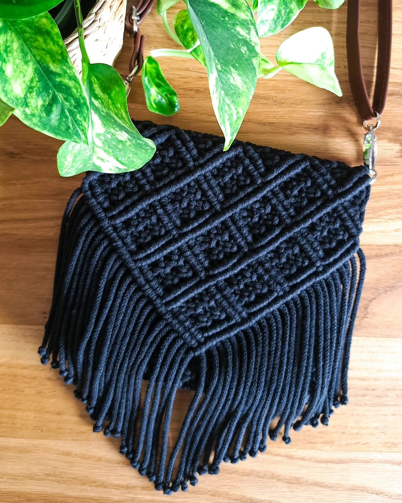 Torebka makramowa pleciona boho czarna