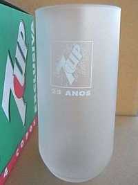 12 Copos 7UP