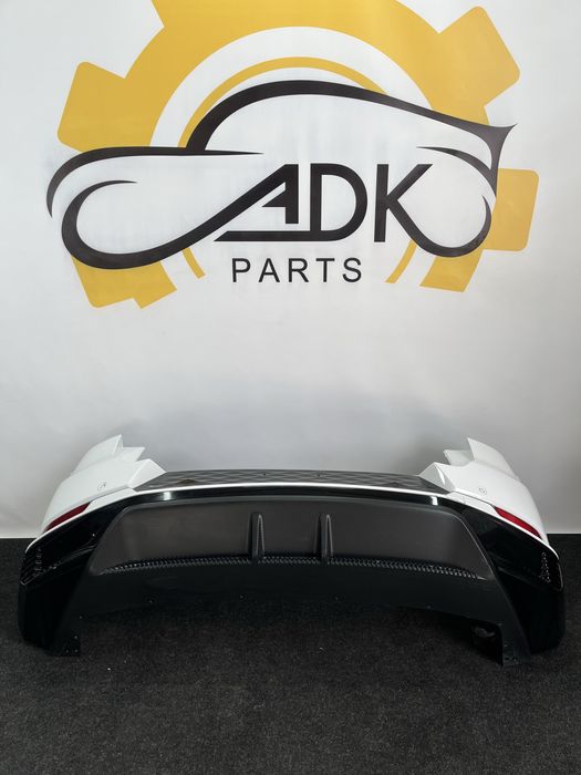 Задній бампер в зборі на Chevrolet Equinox EV RS RS2 LT