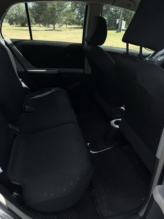 Sprzedam uzywana toyota yaris II generacji