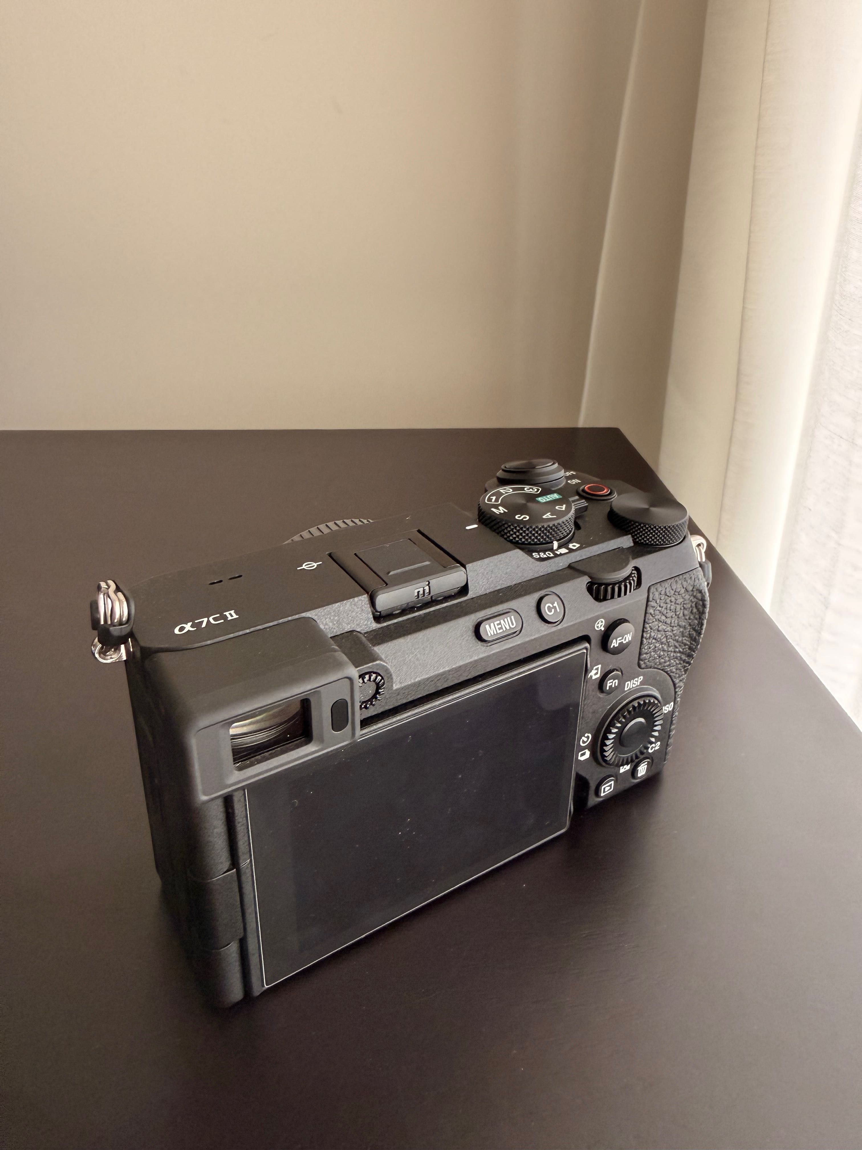 Sony a7C II corpo com garantia até 2028