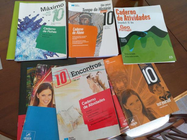 Livros actividades (exercícios) - 10° ano - área humanidades