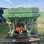 Rozsiewacz do nawozów Amazone 804 R