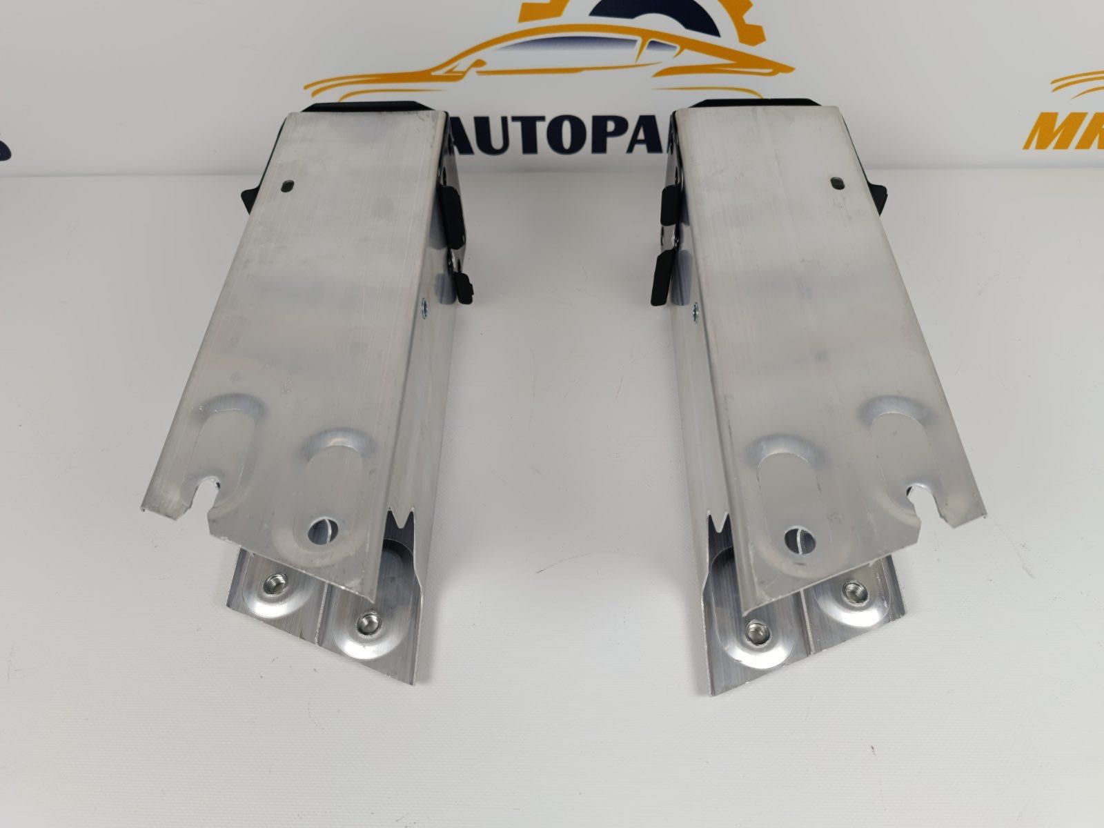 Подовжувач лонжерону LH RH Tesla Model 3 1088149-00-F 1088148-00-F