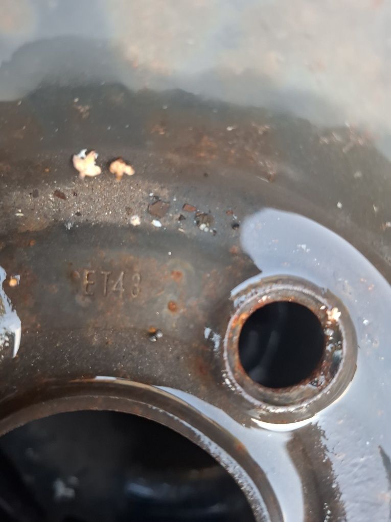 Kola zimowe 16 audi a3 8p 5 x 112 golf passat a4 a6