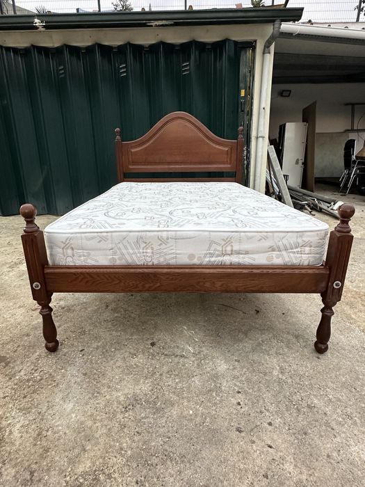 Cama solteiro + colchão incluido