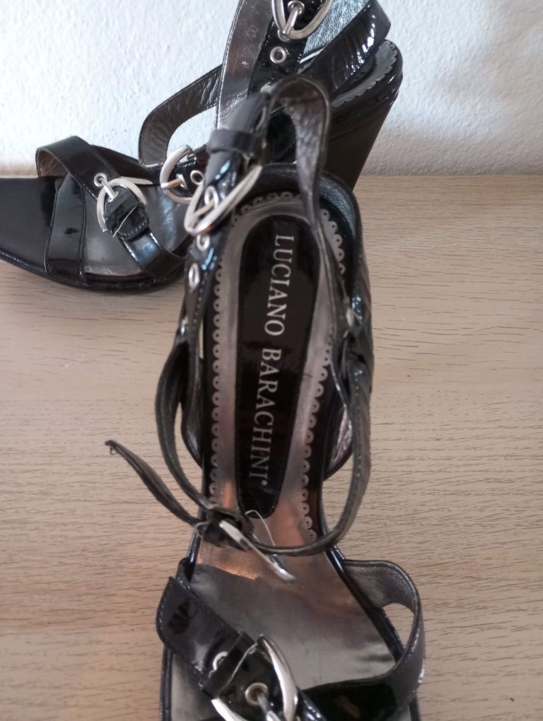 Sapatos Luciano Barachini Tamanho 40