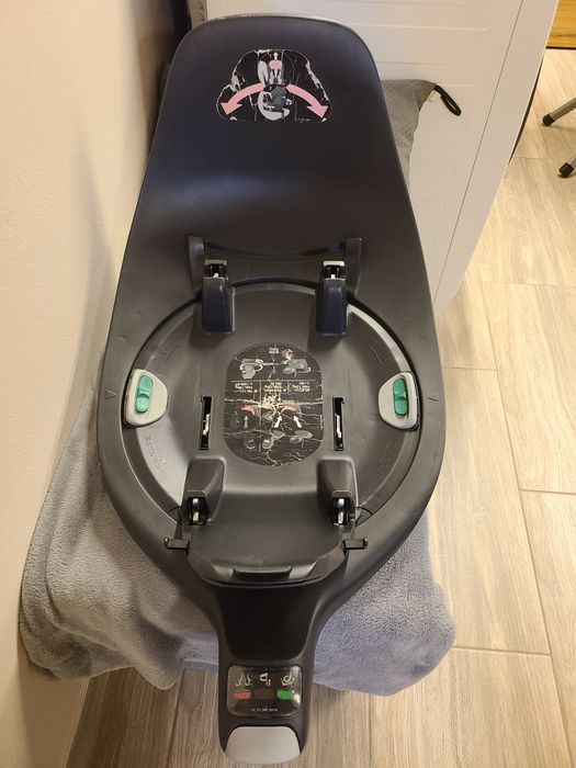 Nosidełko Cybex Cloud Z z bazą obrotową i folią przeciwdeszczową