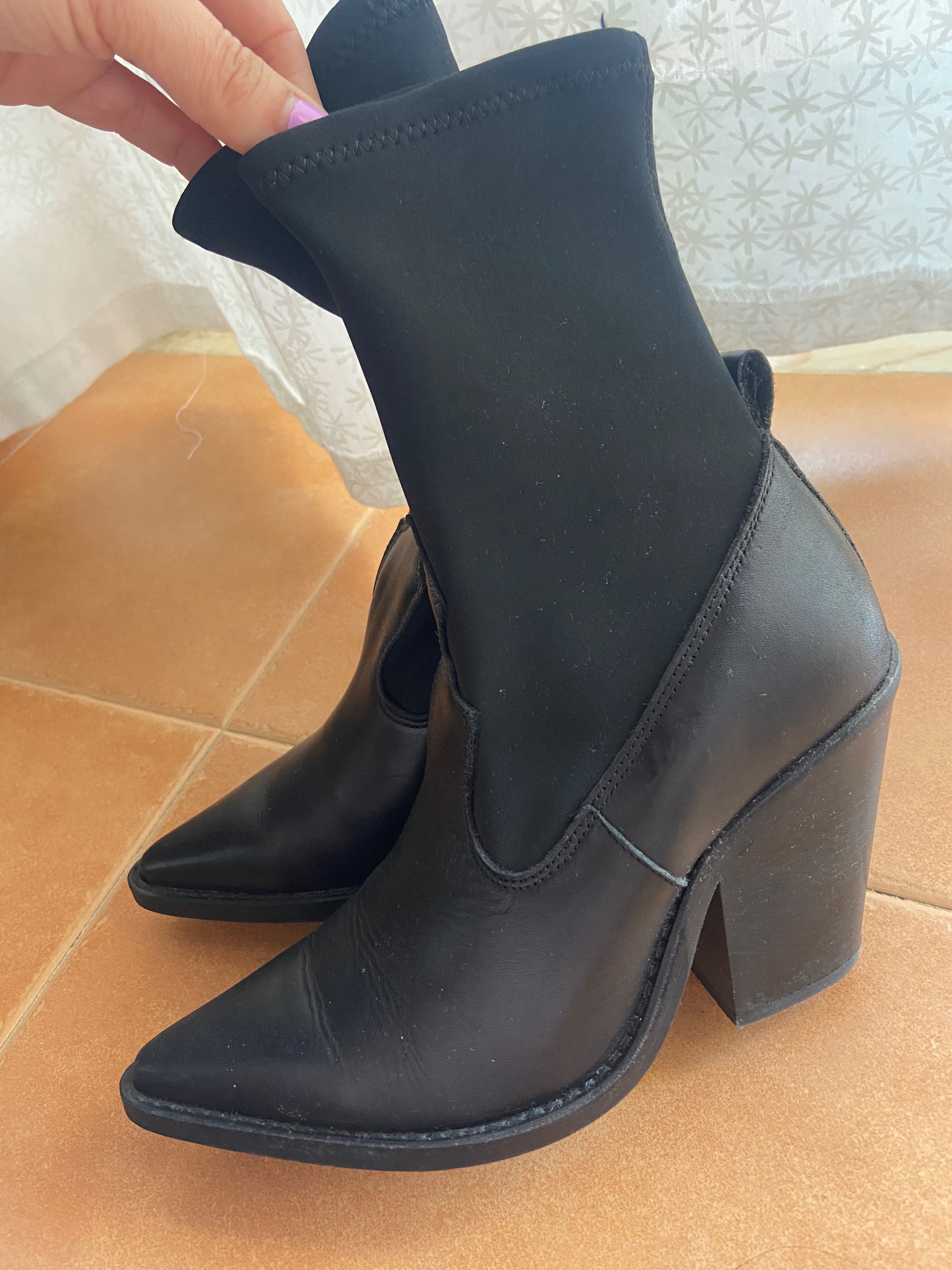 Botas preta Mango
