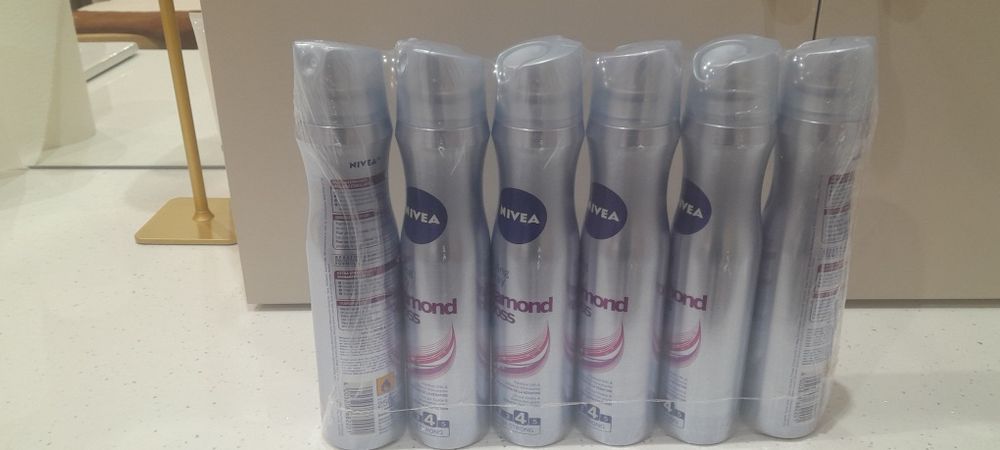 Lakier do wlosow NIVEA