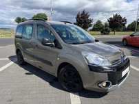 Citroën Berlingo LIFTING klima KAMERA led relingi idealny serwis bezwypadkowy