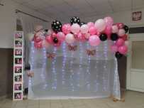 Kartoniki z napisem Marietta, balon cyfra 1 , girlanda Minnie