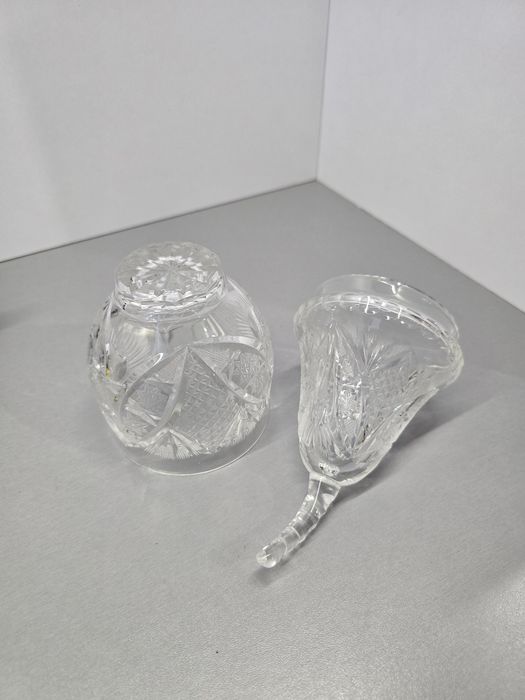 Bomboniera GRUSZKA kryształ  z okresu PRL-U
