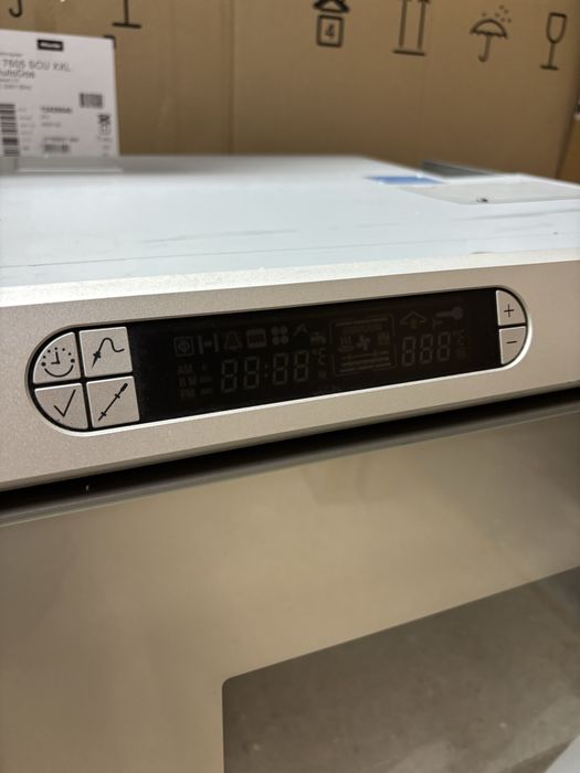 Piekarnik Gaggenau nie miele