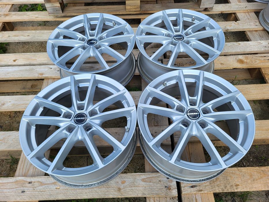 [1064] Felgi aluminiowe 17 cali 5x112 et44 7Jx17H2 BORBET czujniki!