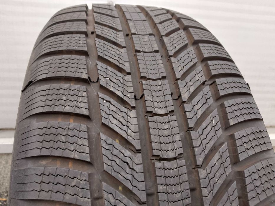 1x OPONA ZIMOWA Continental Wint.Cont. TS870P 2024r. 255/55/18 8MM