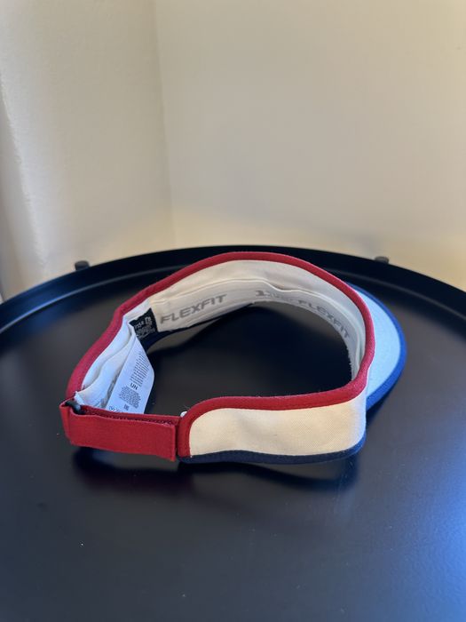 Нова кепка-візор Levi’s | Оригінал