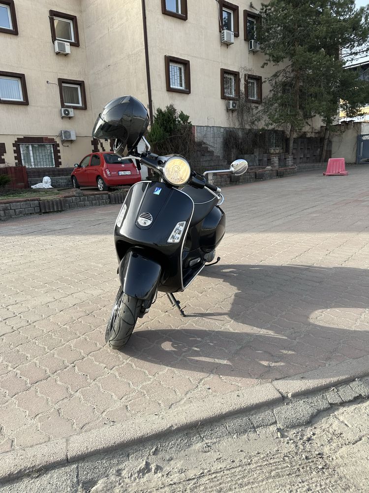 Piaggio Vespa Gt125 переоформлюєтся