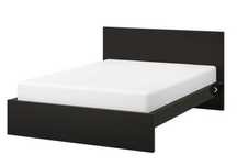 Cama Malm 140 * 200cm + 1 Mesa de Cabeceira + Estrado + Colchão