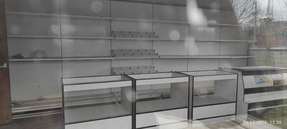 Квартира 4-х кімнатна та магазином