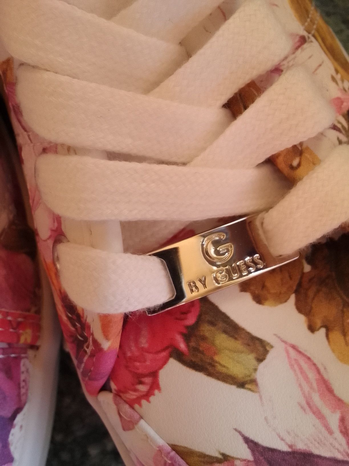 Buty damskie GBG by Guess
