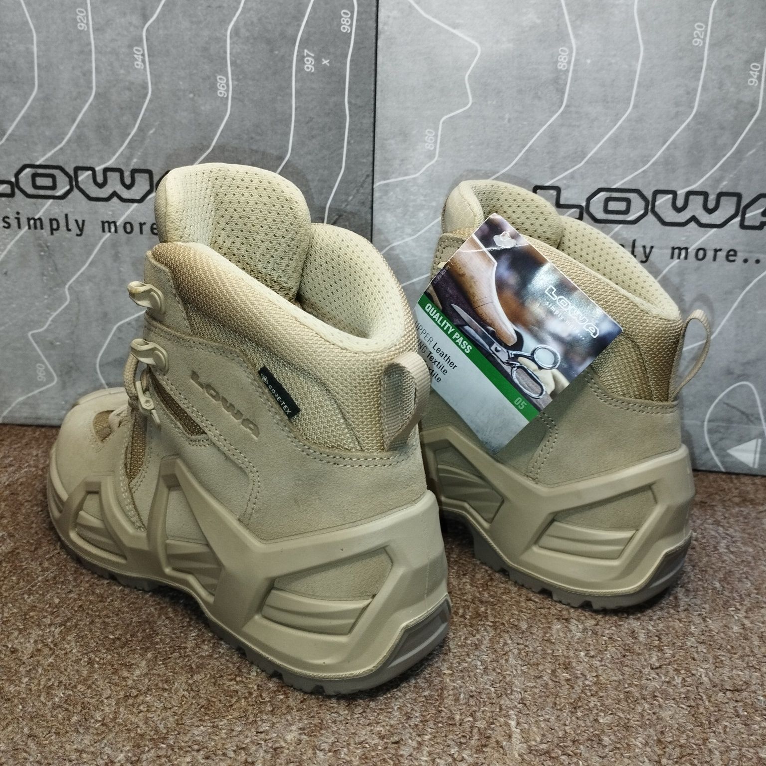 37,38,39. Тактичні черевики Lowa Zephyr MK2 GTX MID WS, Desert