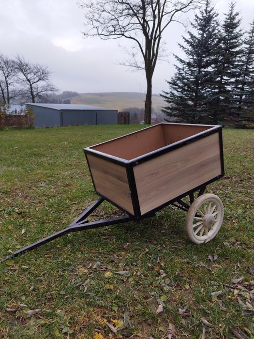 Przyczepka do traktorka