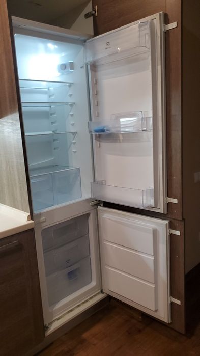 Кухня із повним комплектом вбудованої техніки, МДФ. Ста