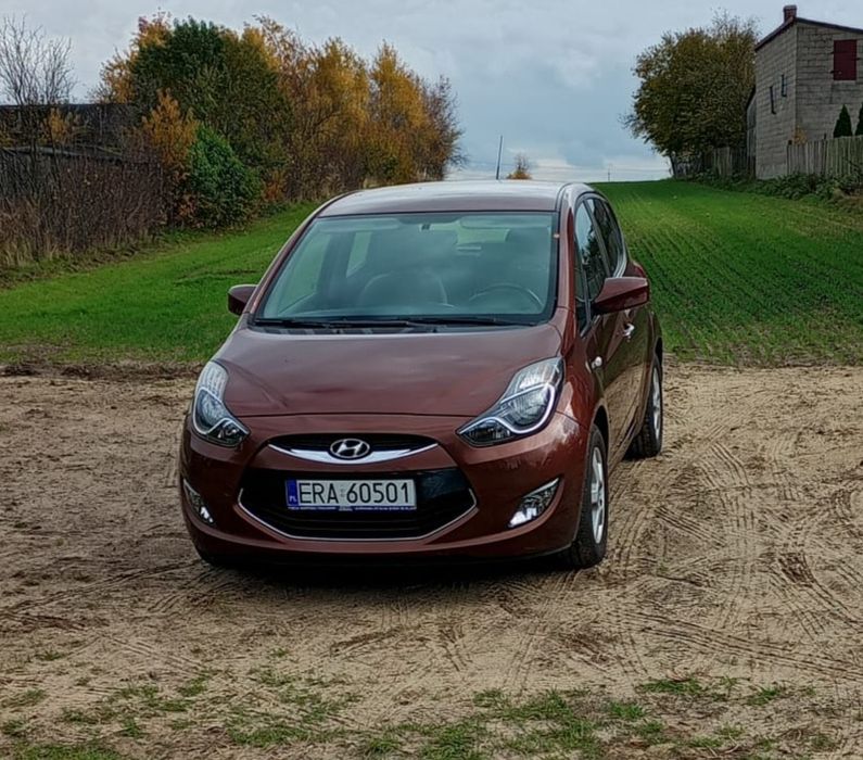 Hyundai ix20 1.4 iX 20 benzyna, jasne wnętrze, piękny kolor.