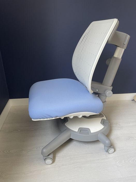 Krzeslo dziecięce regulowane obrotowe Ergodesk COMF-PRO Ultra Back