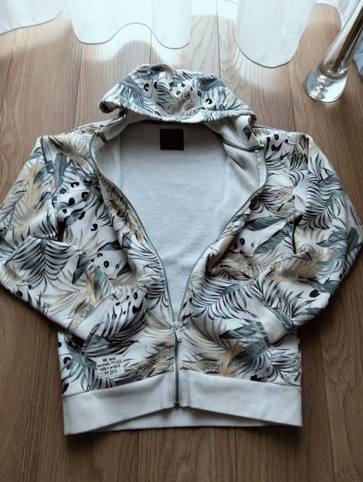 Dwie bluzy na 158.Reserved i c&a.