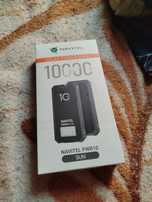 Powerbank Navitel PWR 10. 10000mah solarny  latarka Stan jak Nowy
