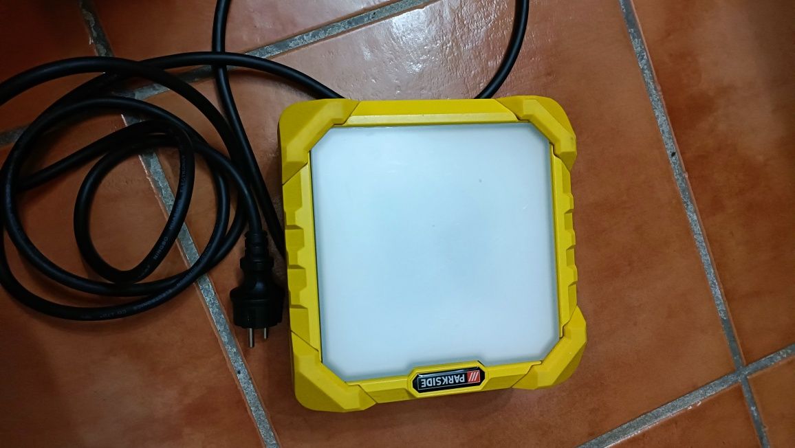 Refletor de trabalho foco de luz LED para obras