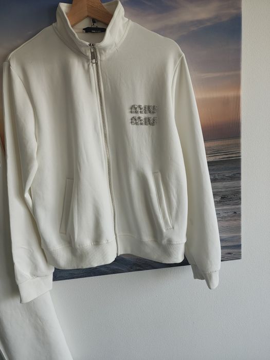 Śliczny dres miu miu