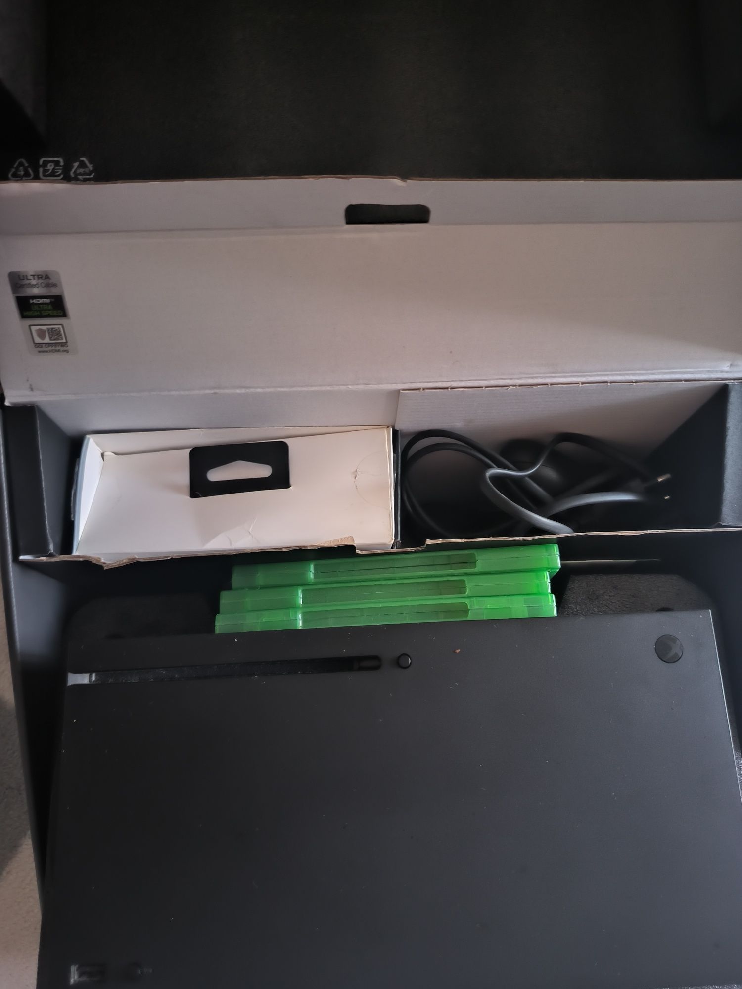Xbox X 1Tb 4k 120 z Napędem