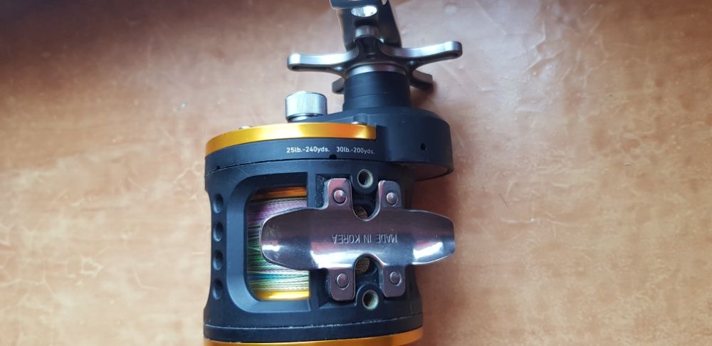 kolowrotek daiwa seagate SGT35H multiplikator + plecionka