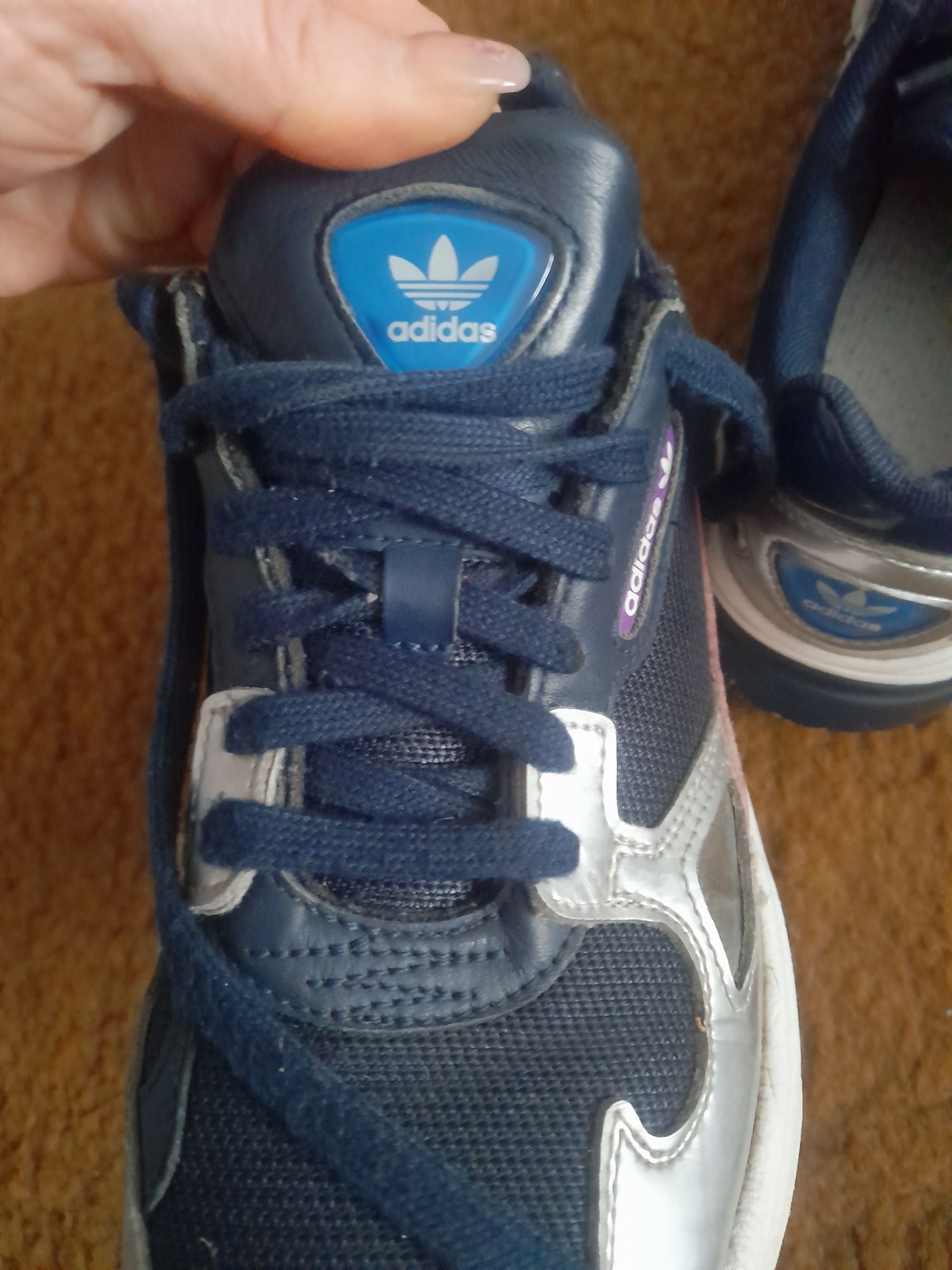 Кросівки Adidas р.39-40