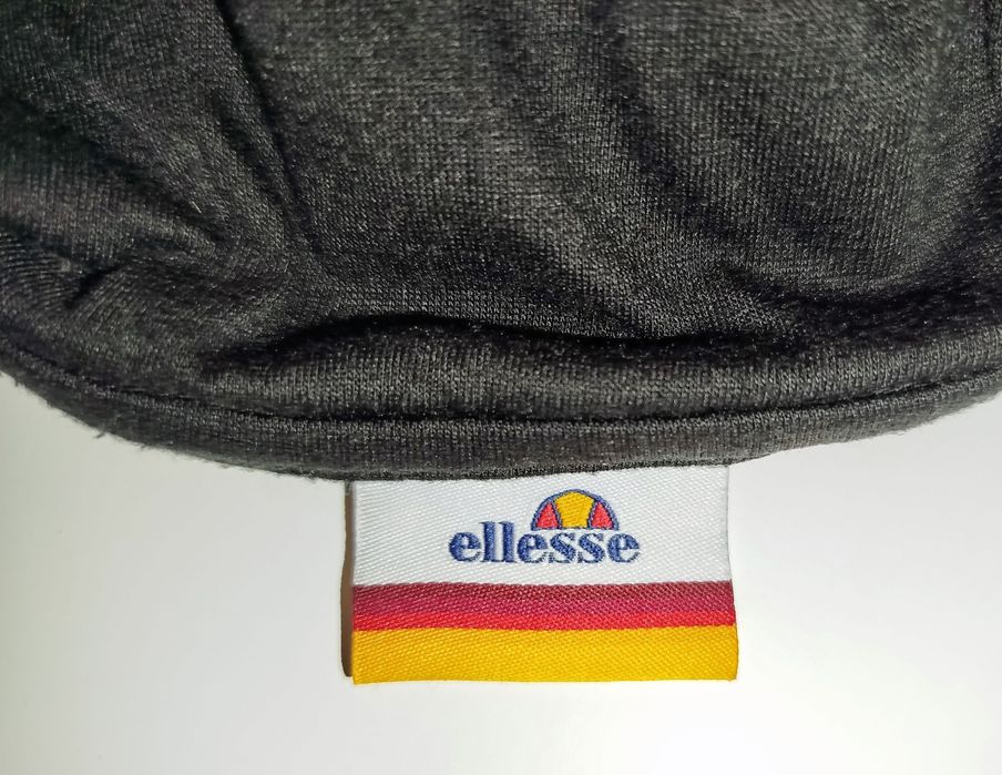 Худі жіноче Ellesse розмір 34