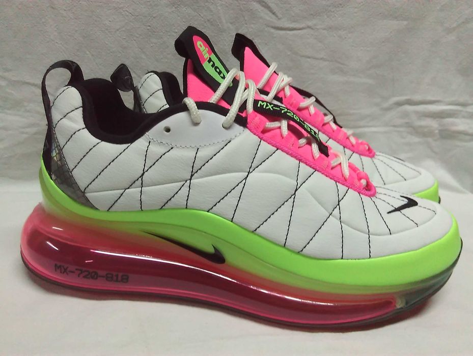 Buty Nike Air Max 720-818 rozm. 40