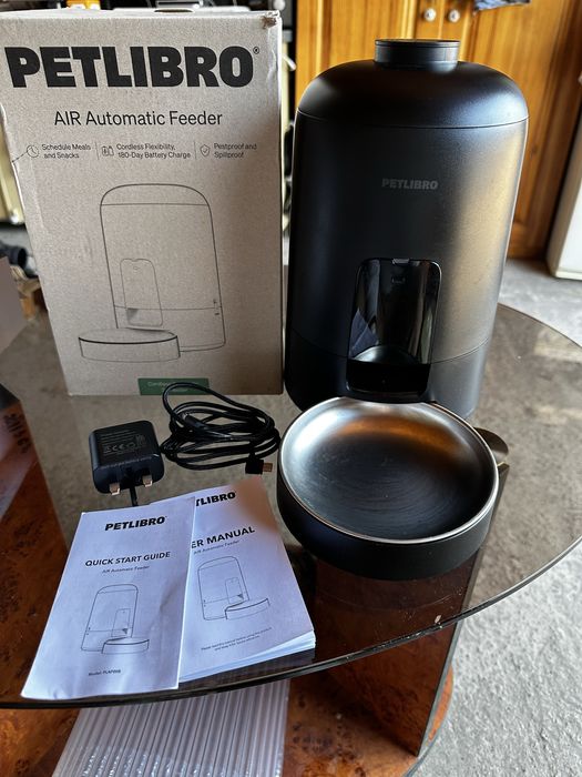 Автоматична годівниця PETLIBRO для котів