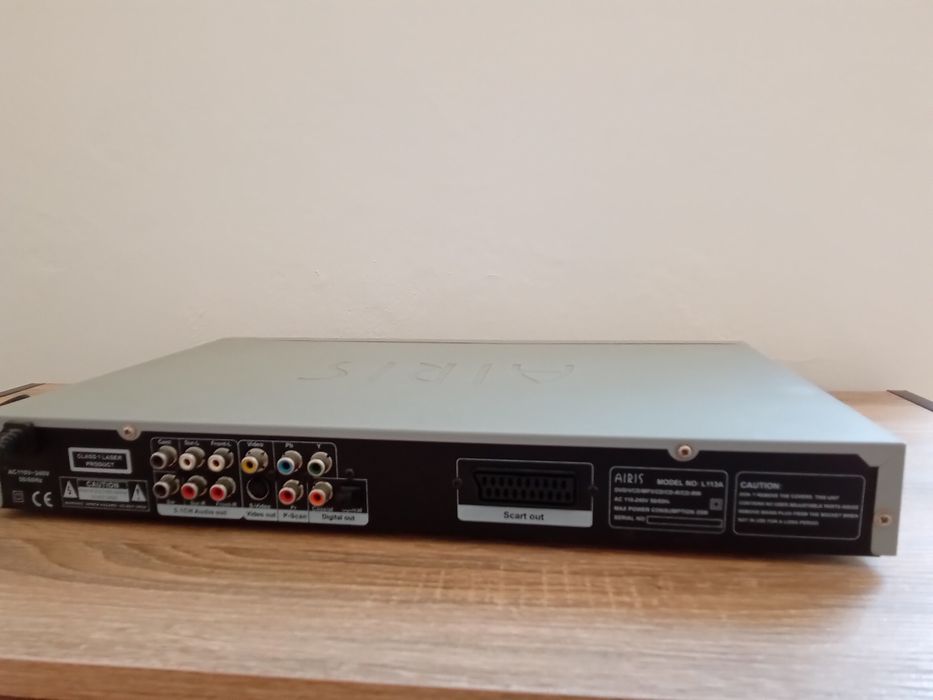 Home cinema+leitor de DVD Airis