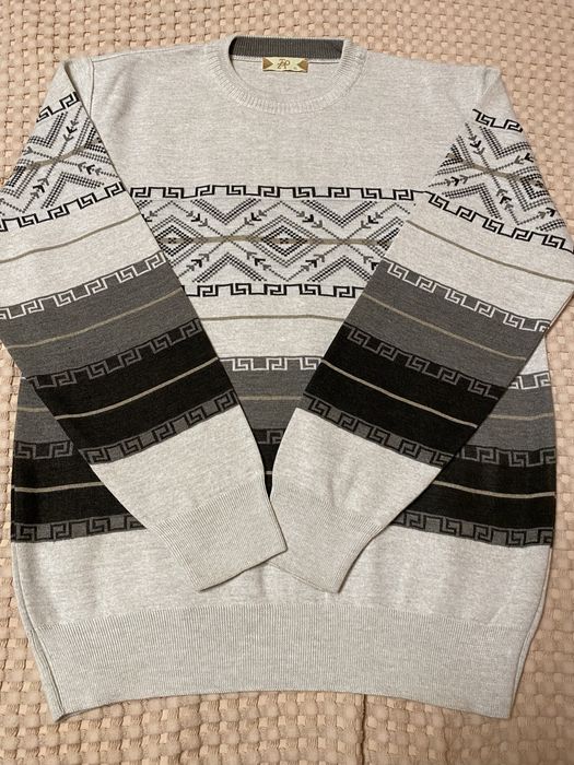 Продам мужской полувер,размер по фактку л