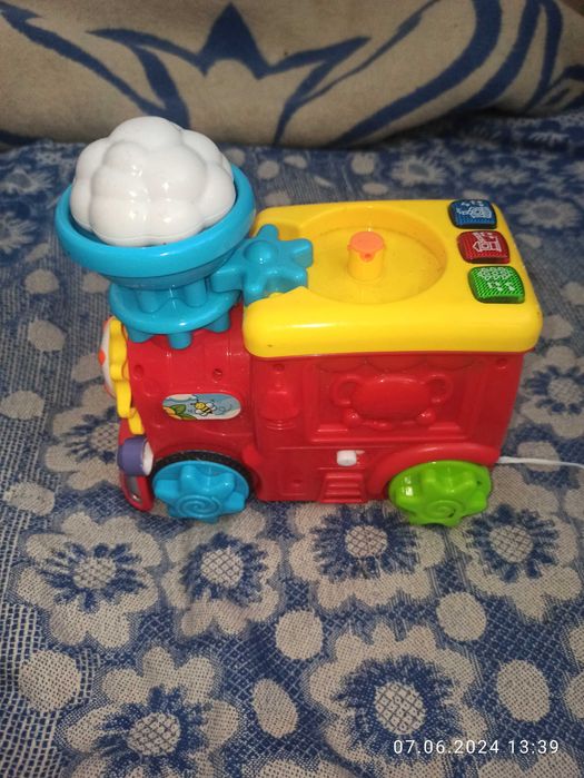 продам детские музыкально развивающие игрушки