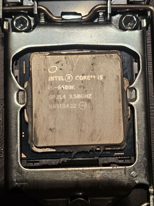 MSI krait z170 + i5 6600k + 16 gb ram